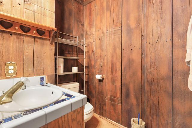 22050 E Buena Vista Rd, Clements, CA 95227