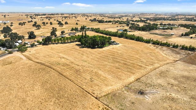 22050 E Buena Vista Rd, Clements, CA 95227