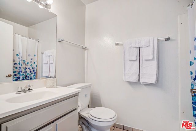 3600 Bagley Ave. 301, Los Angeles, CA 90034