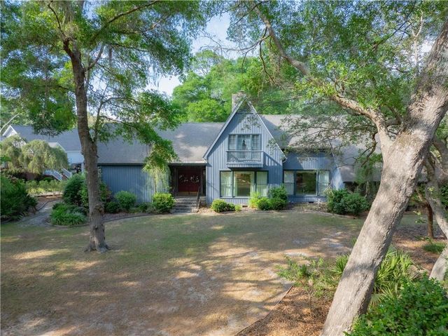 1296 South River Oaks Drive, Blackshear, GA 31516