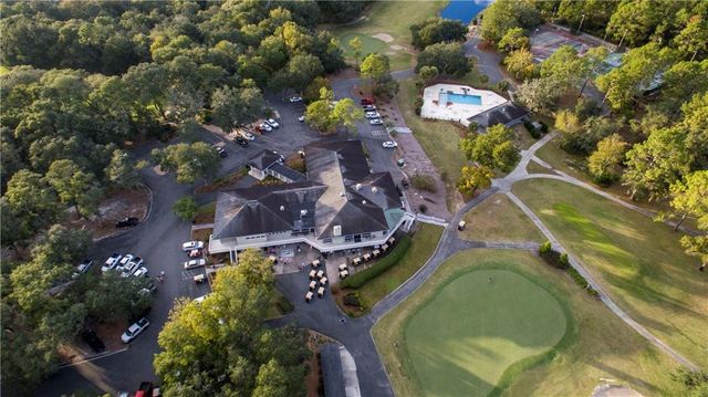 1296 South River Oaks Drive, Blackshear, GA 31516