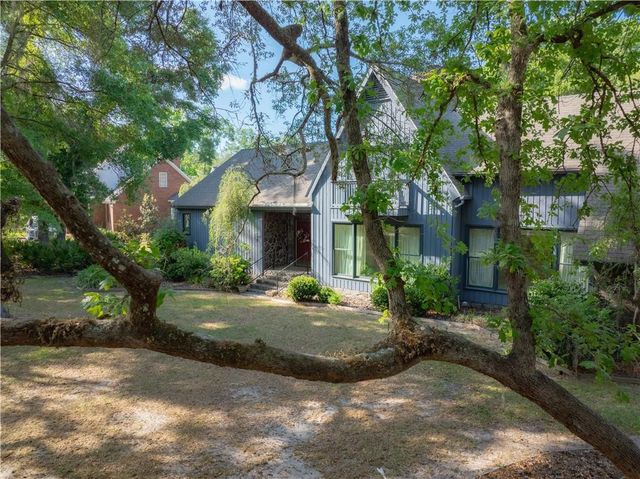 1296 South River Oaks Drive, Blackshear, GA 31516