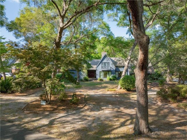 1296 South River Oaks Drive, Blackshear, GA 31516
