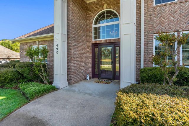 495 Honeysuckle Ln, Hallsville, TX 75605