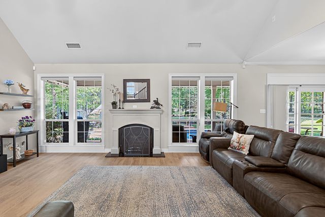 495 Honeysuckle Ln, Hallsville, TX 75605