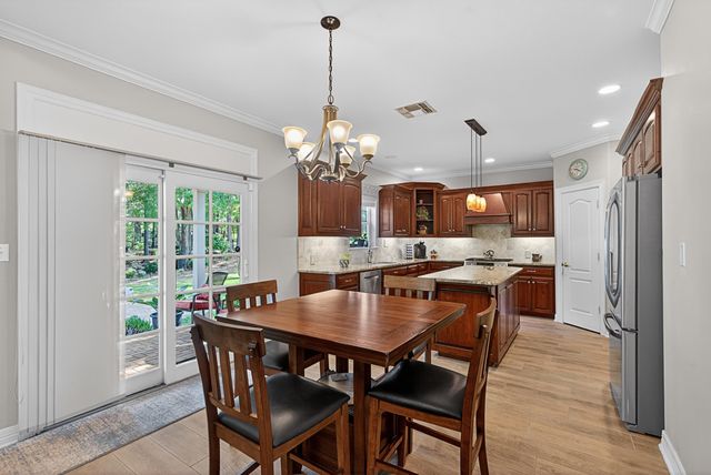 495 Honeysuckle Ln, Hallsville, TX 75605