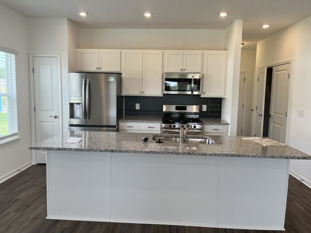 2213 Zeva Circle, Columbia, TN 38401