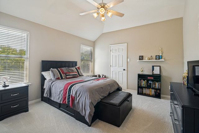 302 Highland Valley Court, Wylie, TX 75098