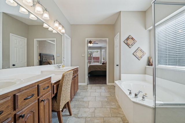 302 Highland Valley Court, Wylie, TX 75098