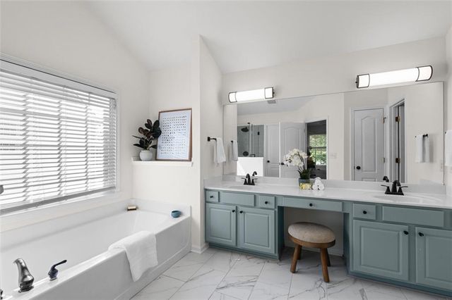 1862 Hillside Bend Crossing, Lawrenceville, GA 30043