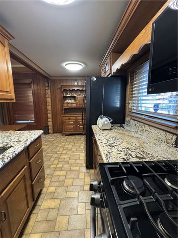 853 Wellmeier Avenue, Dayton, OH 45410