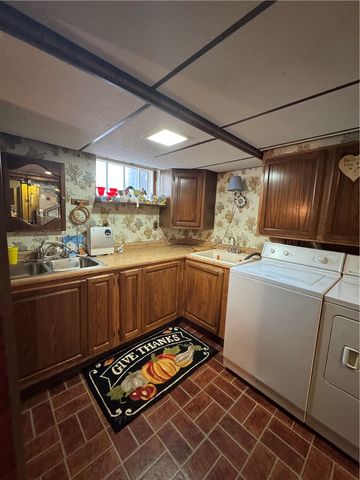 853 Wellmeier Avenue, Dayton, OH 45410