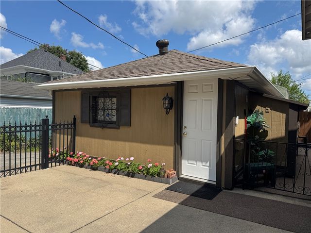 853 Wellmeier Avenue, Dayton, OH 45410