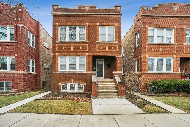 1832 Elmwood Avenue, Berwyn, IL 60402