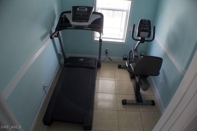 3140 BINNACLE LN, St James City, FL 33956