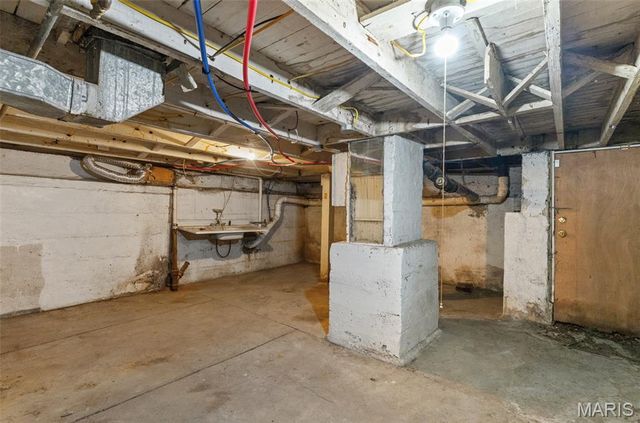 4119 Oakwood Avenue, Pine Lawn, MO 63121