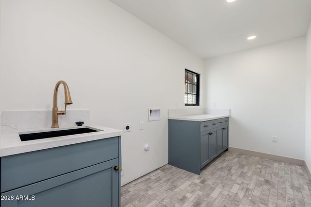 5144 N 6TH Street, Phoenix, AZ 85012