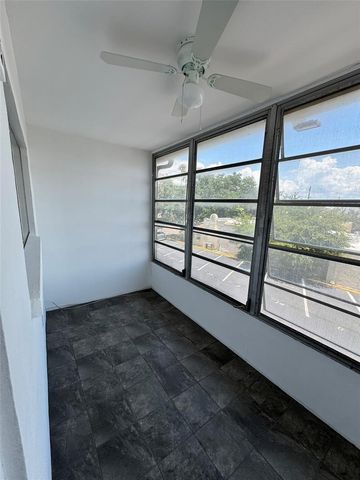 1257 DREW STREET 14, Clearwater, FL 33755