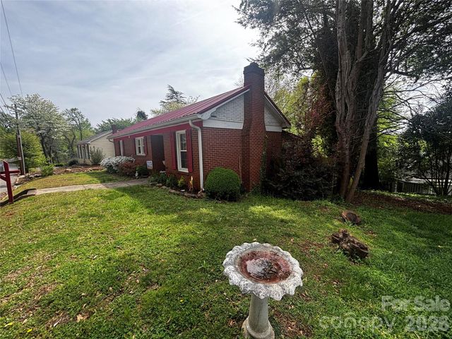 103 Silver Creek Road, Morganton, NC 28655