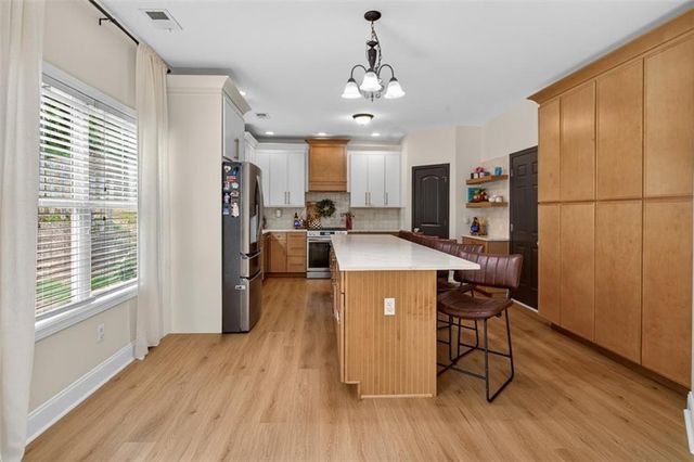 74 Cleburne Place, Acworth, GA 30101