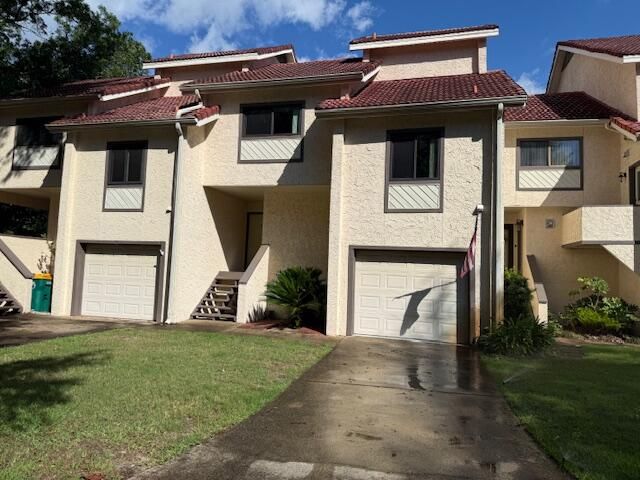 30 Marina Cove Drive, Niceville, FL 32578