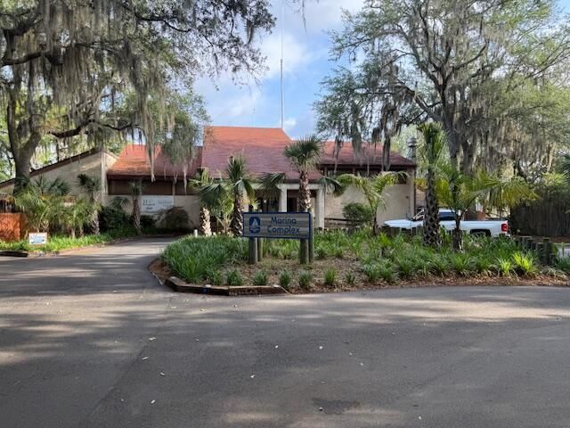 30 Marina Cove Drive, Niceville, FL 32578