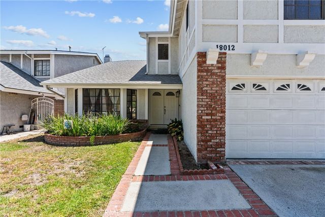 18012 Raymer, Northridge, CA 91325