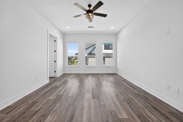100 W Up There, Horseshoe Bay, TX 78657
