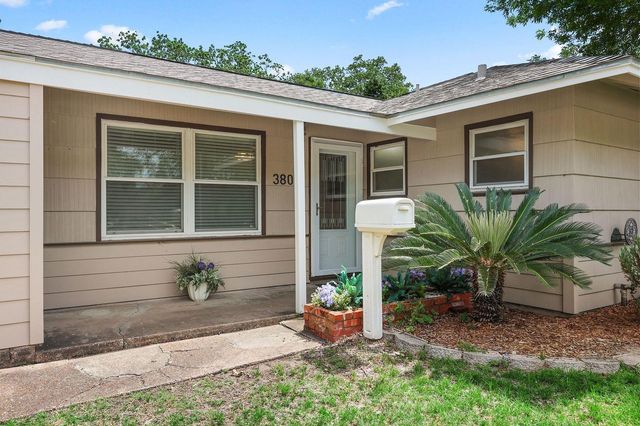 3805 Meadowlake Road, Pasadena, TX 77503