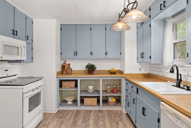 3805 Meadowlake Road, Pasadena, TX 77503