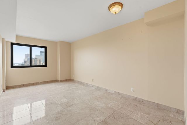 410 Groveland Avenue 2003, Minneapolis, MN 55403