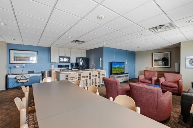 410 Groveland Avenue 2003, Minneapolis, MN 55403