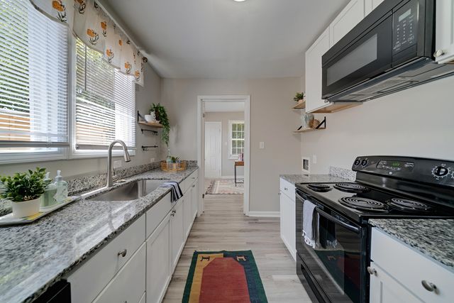 3047 Chicora Avenue, North Charleston, SC 29405