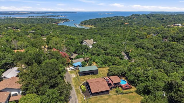 125 Erin Drive, Pottsboro, TX 75076