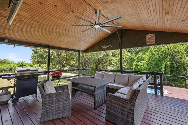 125 Erin Drive, Pottsboro, TX 75076