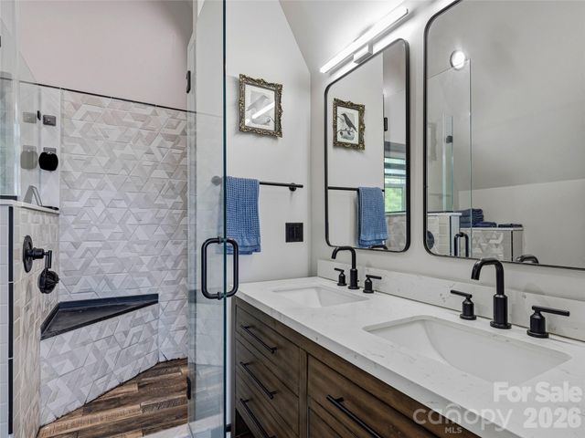 1877 Wilson Cove Road, Canton, NC 28716
