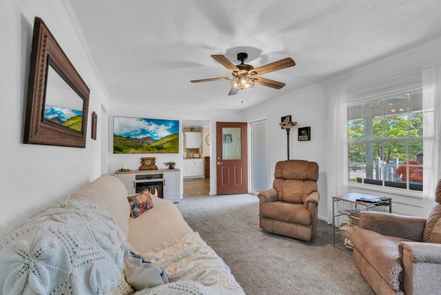 8705 Crossville Hwy, Sparta, TN 38583