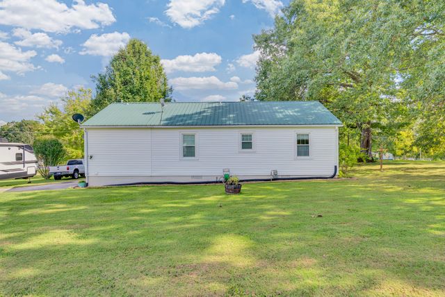 8705 Crossville Hwy, Sparta, TN 38583