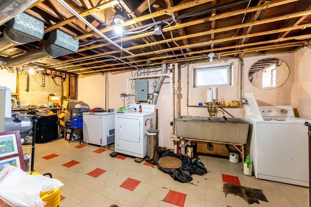 3515 Elmwood Avenue, Berwyn, IL 60402