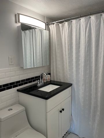 32 Whitman Rd 1-2, Waltham, MA 02453