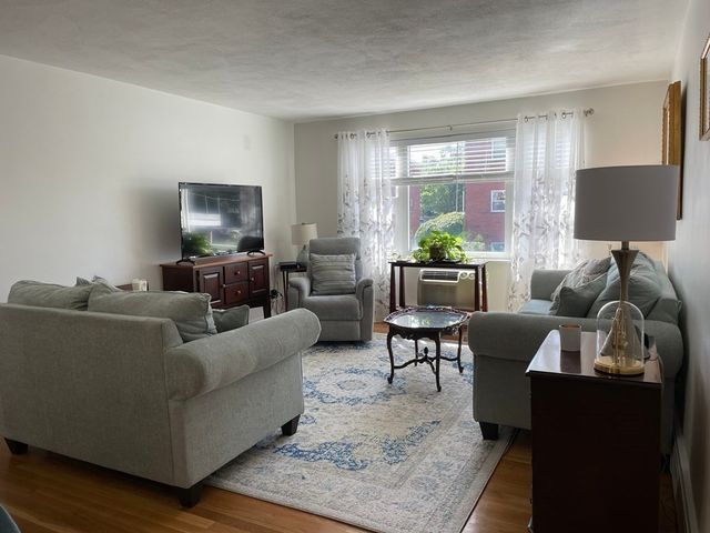 32 Whitman Rd 1-2, Waltham, MA 02453