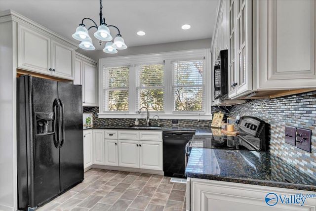 636 SE Johnston Street, Decatur, AL 35601