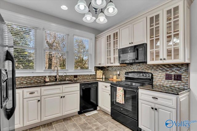 636 SE Johnston Street, Decatur, AL 35601