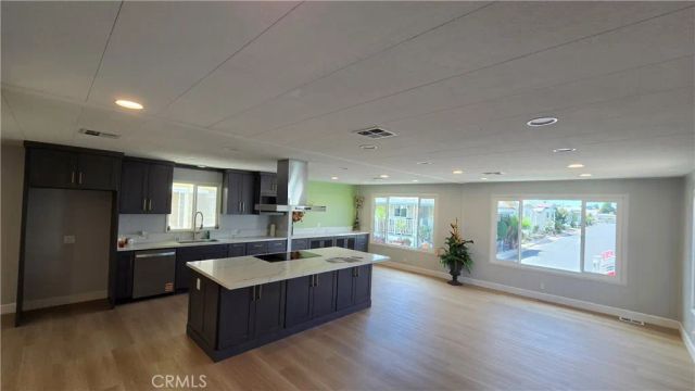 12101 Dale 69, Stanton, CA 90680