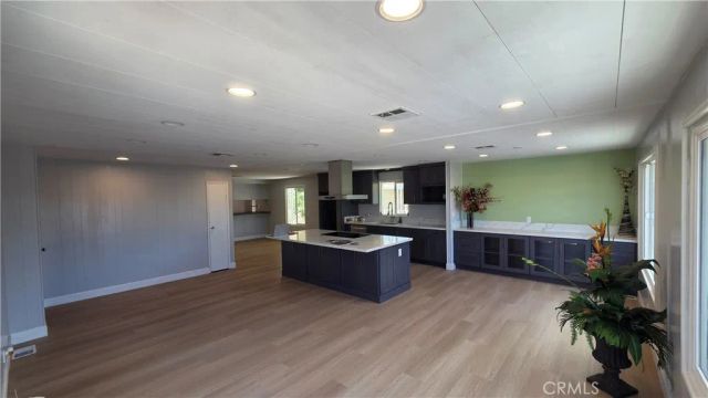 12101 Dale 69, Stanton, CA 90680