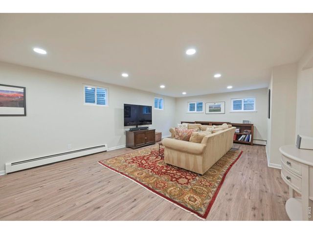 3880 Chippewa Dr, Boulder, CO 80303