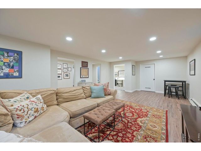 3880 Chippewa Dr, Boulder, CO 80303