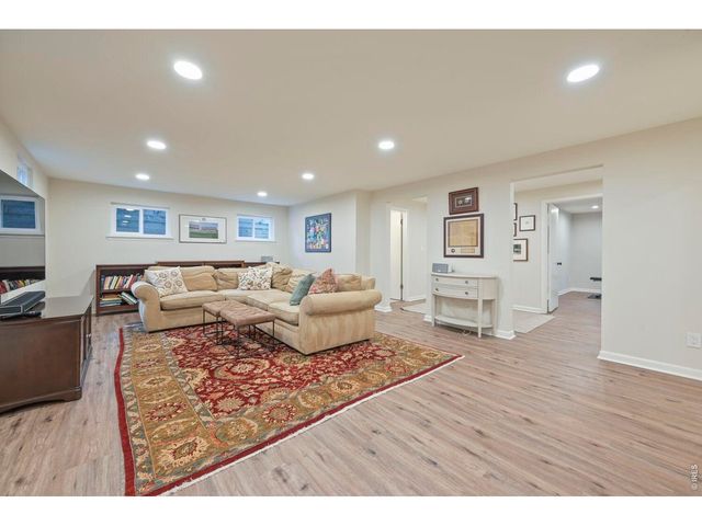 3880 Chippewa Dr, Boulder, CO 80303