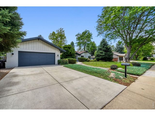 3880 Chippewa Dr, Boulder, CO 80303