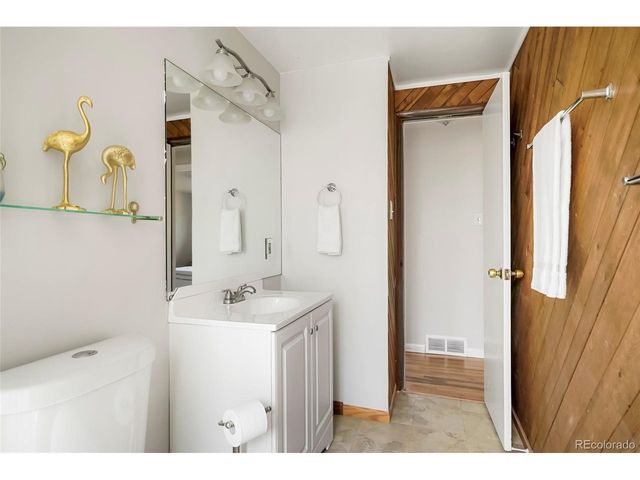 6180 Garland St, Arvada, CO 80004